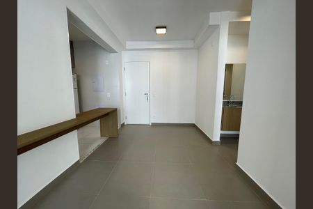 Sala de apartamento para alugar com 1 quarto, 46m² em Vila Sonia, São Paulo