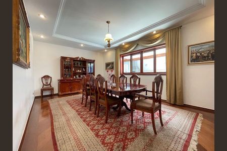 Casa à venda com 4 quartos, 436m² em City América, São Paulo