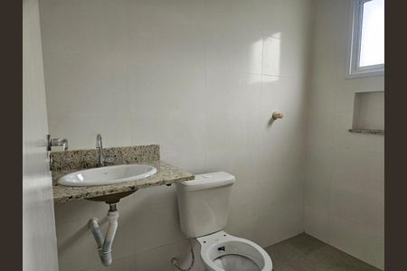 Casa à venda com 2 quartos, 83m² em Jardim Ester, São Paulo