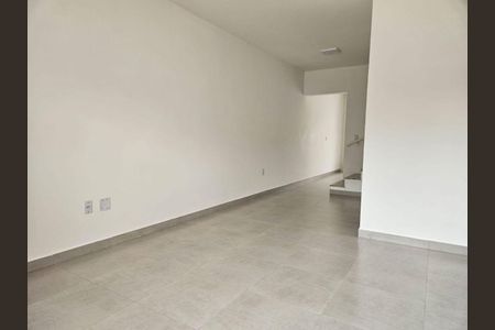 Casa à venda com 2 quartos, 83m² em Jardim Ester, São Paulo