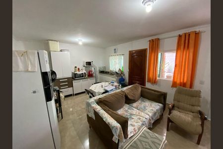 Casa à venda com 4 quartos, 130m² em Jardim Libano, São Paulo