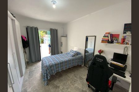 Casa à venda com 4 quartos, 130m² em Jardim Libano, São Paulo