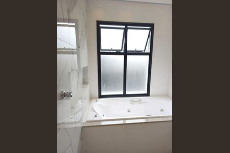 Casa à venda com 3 quartos, 130m² em  Alphaville, Santana de Parnaíba