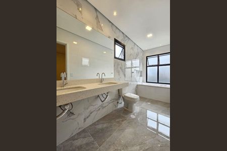 Casa à venda com 3 quartos, 130m² em  Alphaville, Santana de Parnaíba