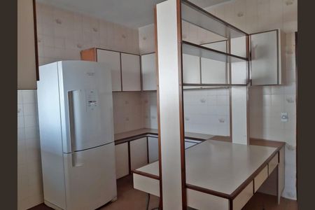 Casa à venda com 2 quartos, 136m² em Parque Sao Domingos, São Paulo