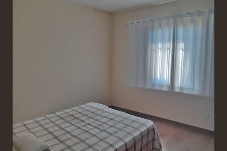 Casa à venda com 2 quartos, 136m² em Parque Sao Domingos, São Paulo