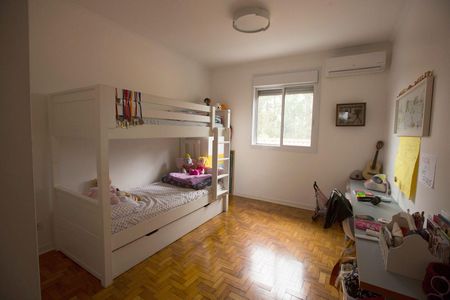 Casa à venda com 3 quartos, 209m² em Parque Sao Domingos, São Paulo