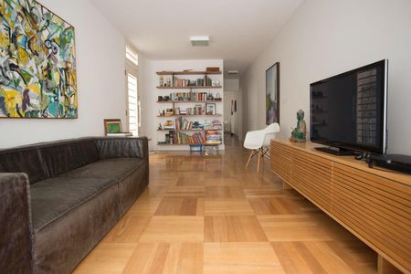 Casa à venda com 3 quartos, 209m² em Parque Sao Domingos, São Paulo