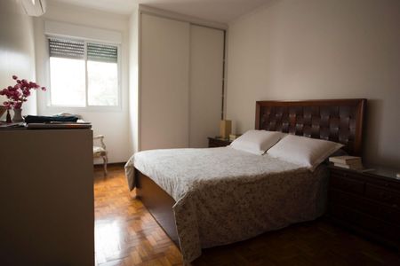 Casa à venda com 3 quartos, 209m² em Parque Sao Domingos, São Paulo