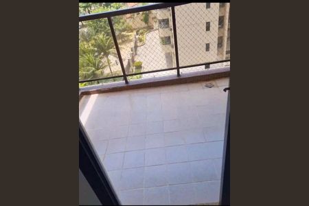 Apartamento para alugar com 79m², 2 quartos e 1 vaga