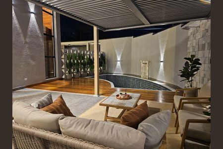 Casa à venda com 4 quartos, 211m² em  Alphaville, Santana de Parnaíba