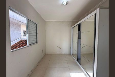 Casa à venda com 2 quartos, 110m² em Parque Sao Domingos, São Paulo