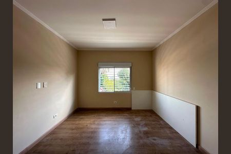 Casa à venda com 2 quartos, 110m² em Parque Sao Domingos, São Paulo