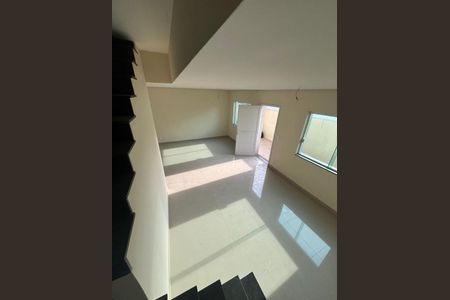 Casa à venda com 3 quartos, 96m² em Vila Primavera, São Paulo