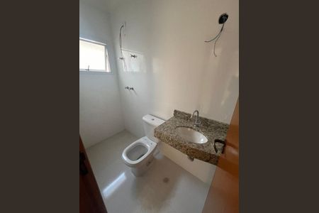 Casa à venda com 3 quartos, 96m² em Vila Primavera, São Paulo