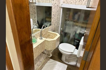 Casa à venda com 3 quartos, 128m² em Parque Sao Domingos, São Paulo