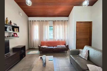 Casa à venda com 3 quartos, 230m² em Vila Romana, São Paulo