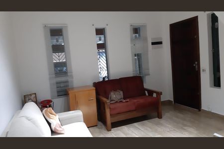 Casa à venda com 3 quartos, 120m² em Parque Sao Domingos, São Paulo