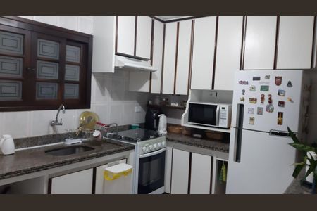 Casa à venda com 3 quartos, 120m² em Parque Sao Domingos, São Paulo