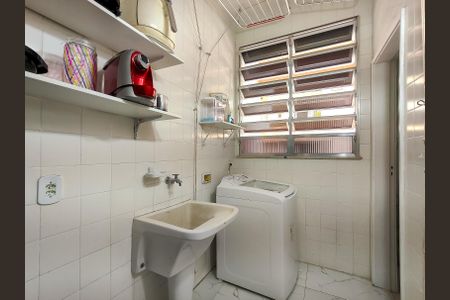 Apartamento à venda com 132m², 3 quartos e 2 vagasÁrea de Serviço