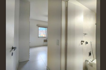 Apartamento à venda com 132m², 3 quartos e 2 vagasSuíte