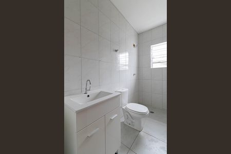 Casa para alugar com 150m², 2 quartos e 1 vaga Casa para alugar com 150m², 2 quartos e 1 vagaBanheiro 1