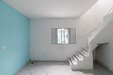 Casa para alugar com 150m², 2 quartos e 1 vaga Casa para alugar com 150m², 2 quartos e 1 vagaSala