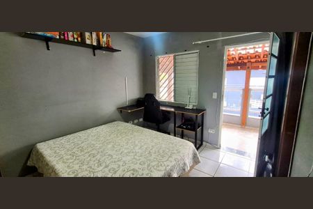 Foto 03 de casa à venda com 3 quartos, 130m² em Vila Gumercindo, São Paulo