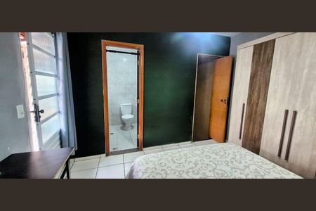 Foto 05 de casa à venda com 3 quartos, 130m² em Vila Gumercindo, São Paulo