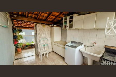 Foto 07 de casa à venda com 3 quartos, 130m² em Vila Gumercindo, São Paulo