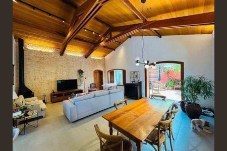 Casa à venda com 4 quartos, 258m² em Alto da Lapa, São Paulo