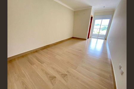 Casa à venda com 3 quartos, 130m² em Parque Sao Domingos, São Paulo