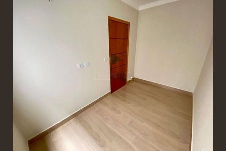 Casa à venda com 3 quartos, 130m² em Parque Sao Domingos, São Paulo