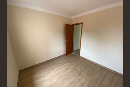 Casa à venda com 3 quartos, 90m² em Vila Basileia, São Paulo