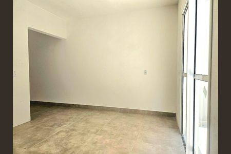 Casa à venda com 2 quartos, 83m² em Jardim Pinheiros, São Paulo