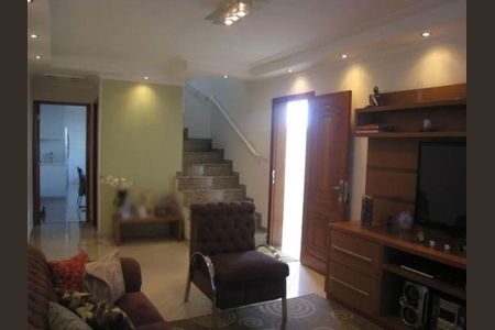 Casa à venda com 3 quartos, 303m² em Jardim Monjolo, São Paulo