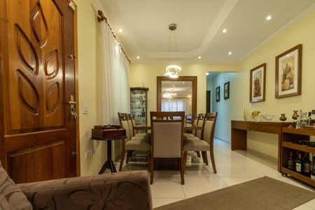 Casa à venda com 4 quartos, 168m² em Vila Palmeiras, São Paulo