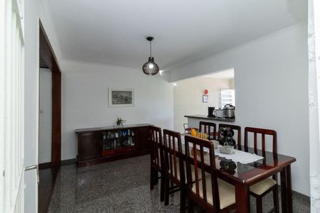 Casa à venda com 3 quartos, 195m² em Jardim Felicidade (Zona Oeste), São Paulo