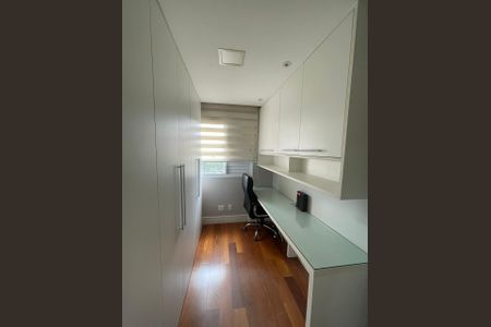 Apartamento para alugar com 80m², 3 quartos e 1 vagaQuarto