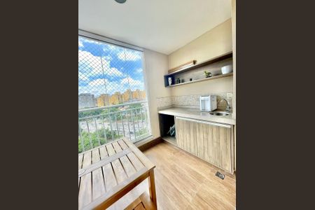 Apartamento para alugar com 80m², 3 quartos e 1 vagaVaranda