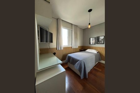 Apartamento para alugar com 80m², 3 quartos e 1 vagaQuarto