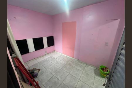 Casa à venda com 3 quartos, 100m² em Vila Bancaria Munhoz, São Paulo