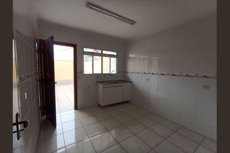 Casa à venda com 2 quartos, 90m² em Jardim Mariliza, São Paulo