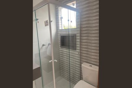 Casa à venda com 3 quartos, 110m² em Parque Sao Domingos, São Paulo