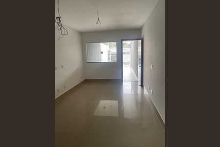 Casa à venda com 3 quartos, 110m² em Parque Sao Domingos, São Paulo