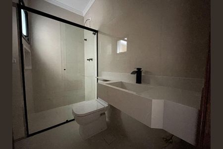 Casa à venda com 3 quartos, 250m² em Vila Ipojuca, São Paulo
