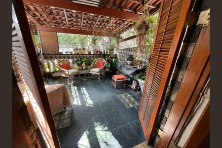 Casa à venda com 2 quartos, 100m² em Pompeia, São Paulo