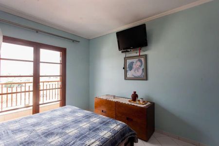 Casa à venda com 4 quartos, 242m² em Vila Pereira Barreto, São Paulo