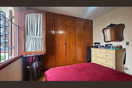 Casa à venda com 4 quartos, 200m² em Sumarezinho, São Paulo