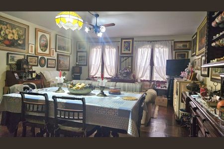 Casa à venda com 4 quartos, 200m² em Sumarezinho, São Paulo